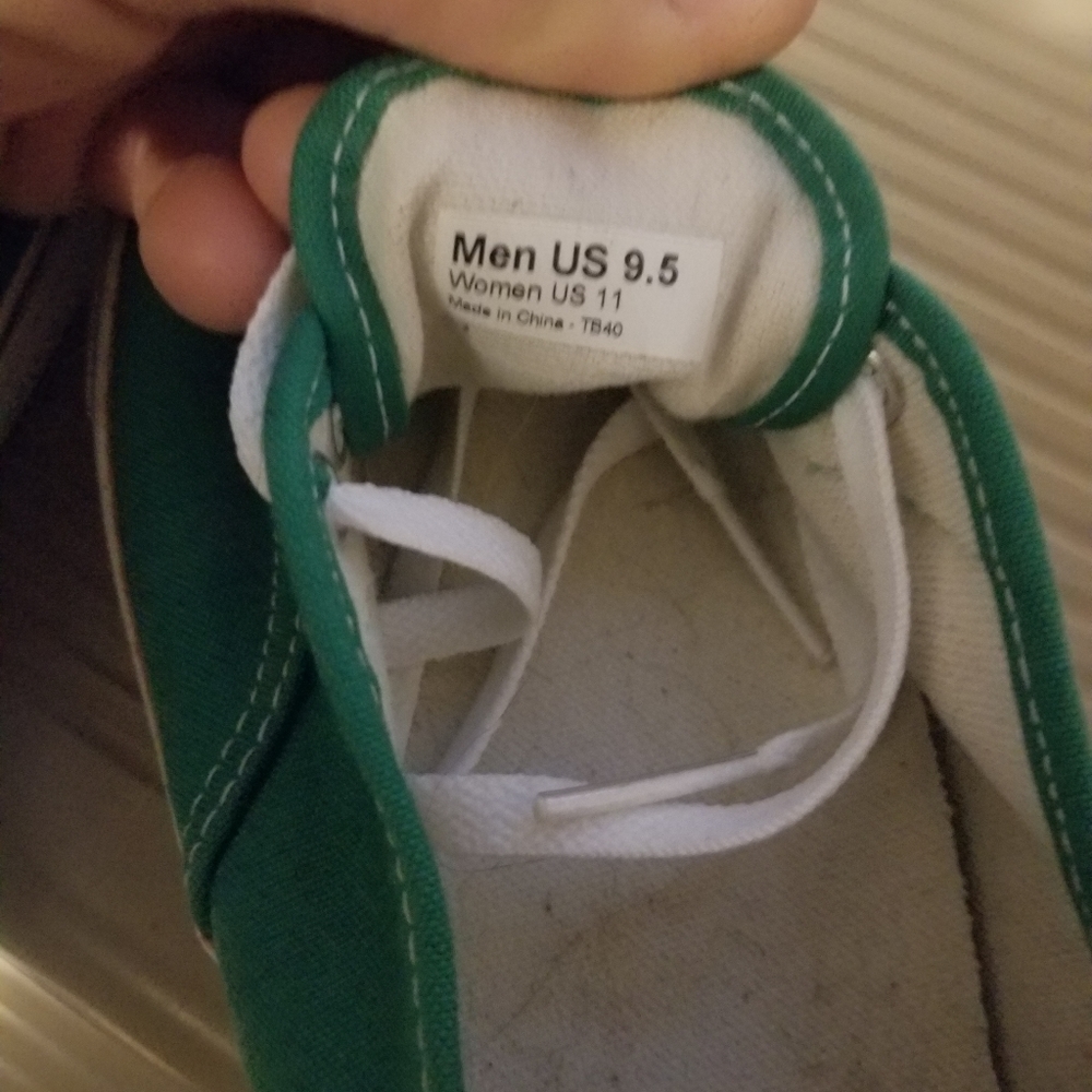 Vans shoes - Picture 3 of 3